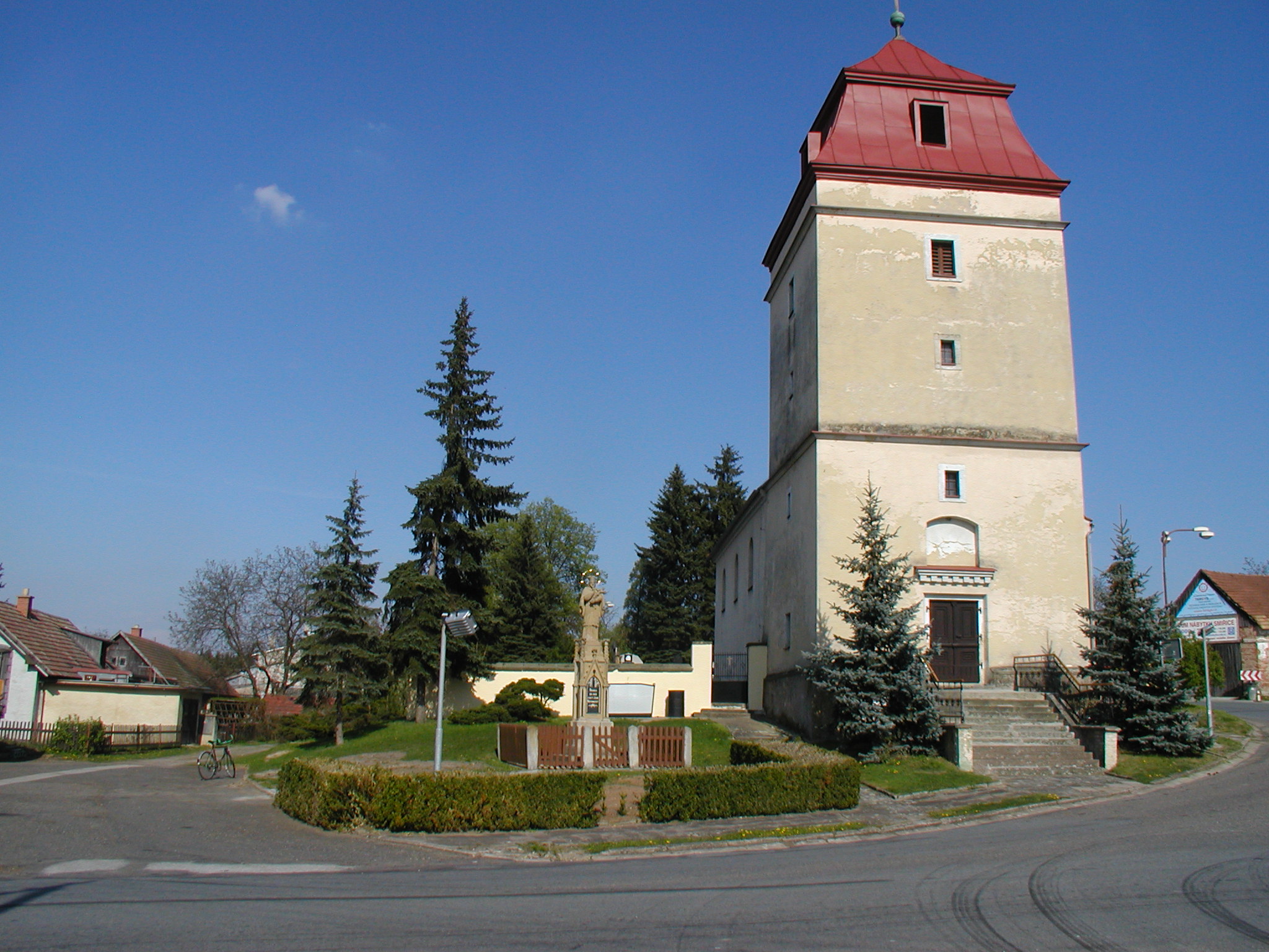 Fotografie Libřic z dubna 2009