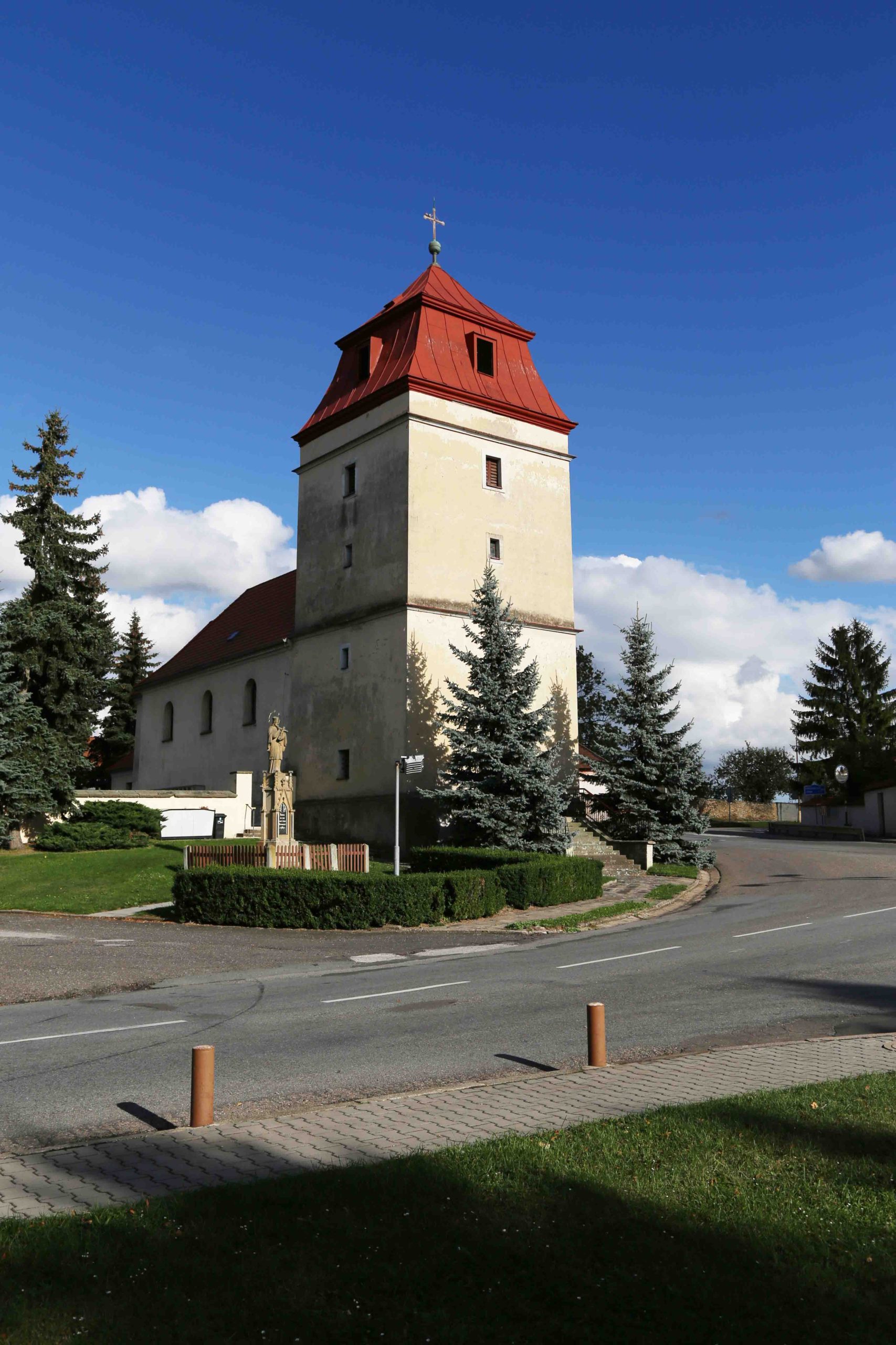 Fotografie Libřic z května 2013