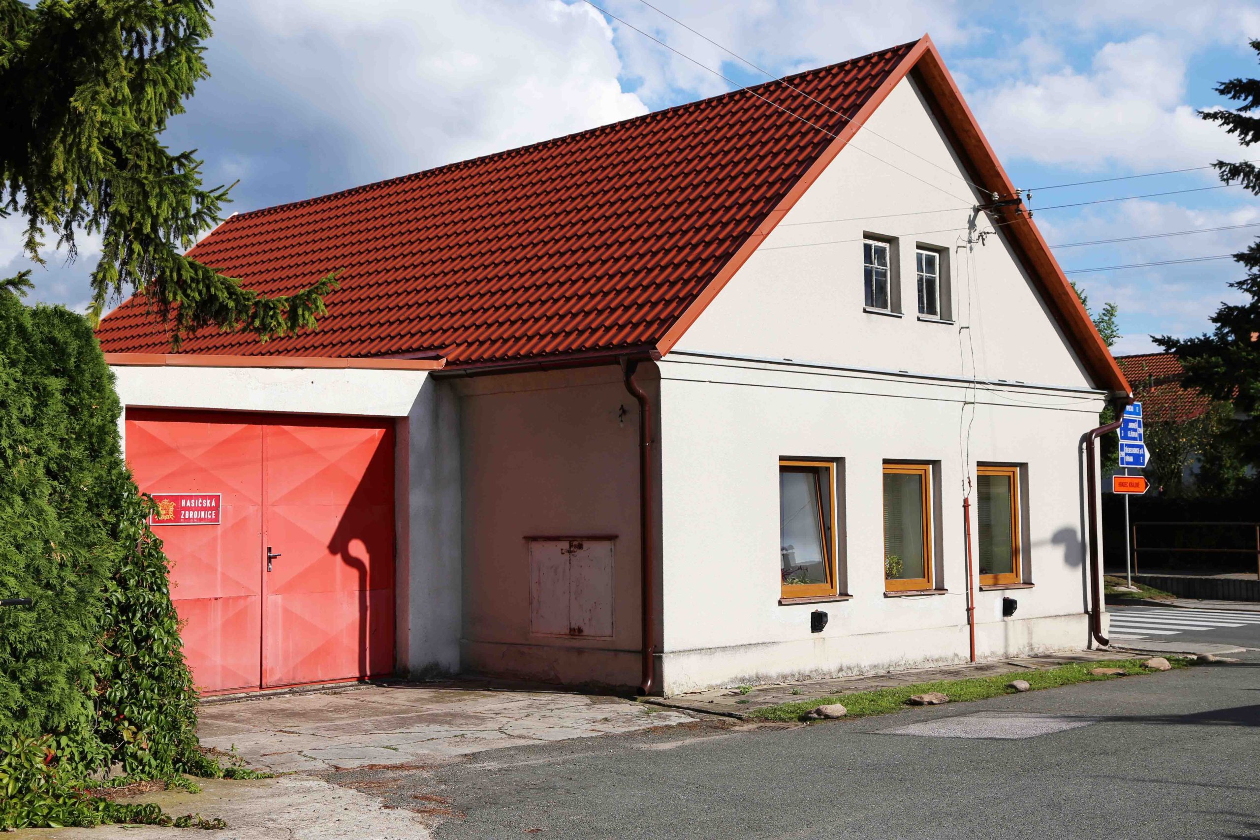 Fotografie Libřic z května 2013