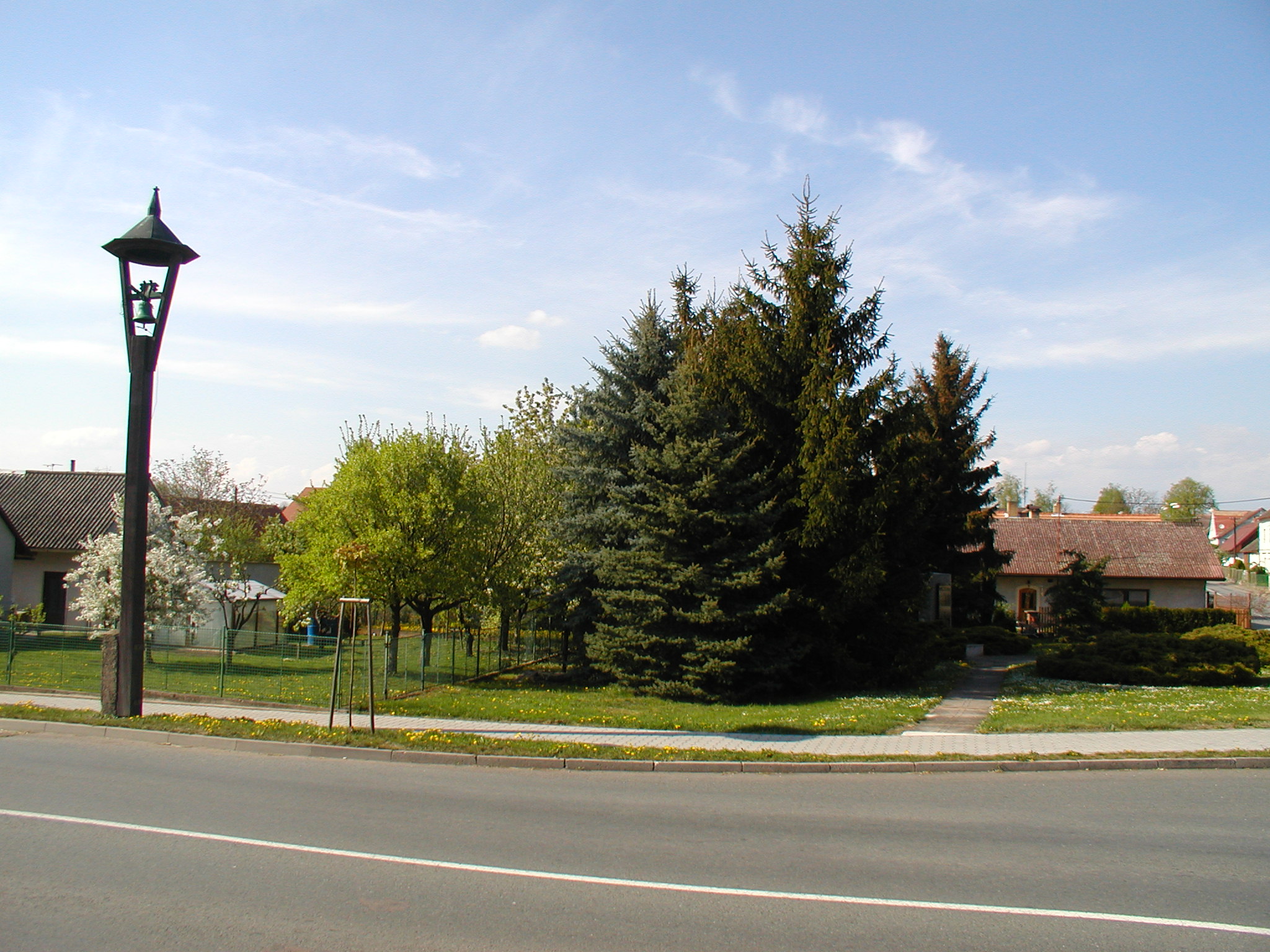 Fotografie Libřic z dubna 2009