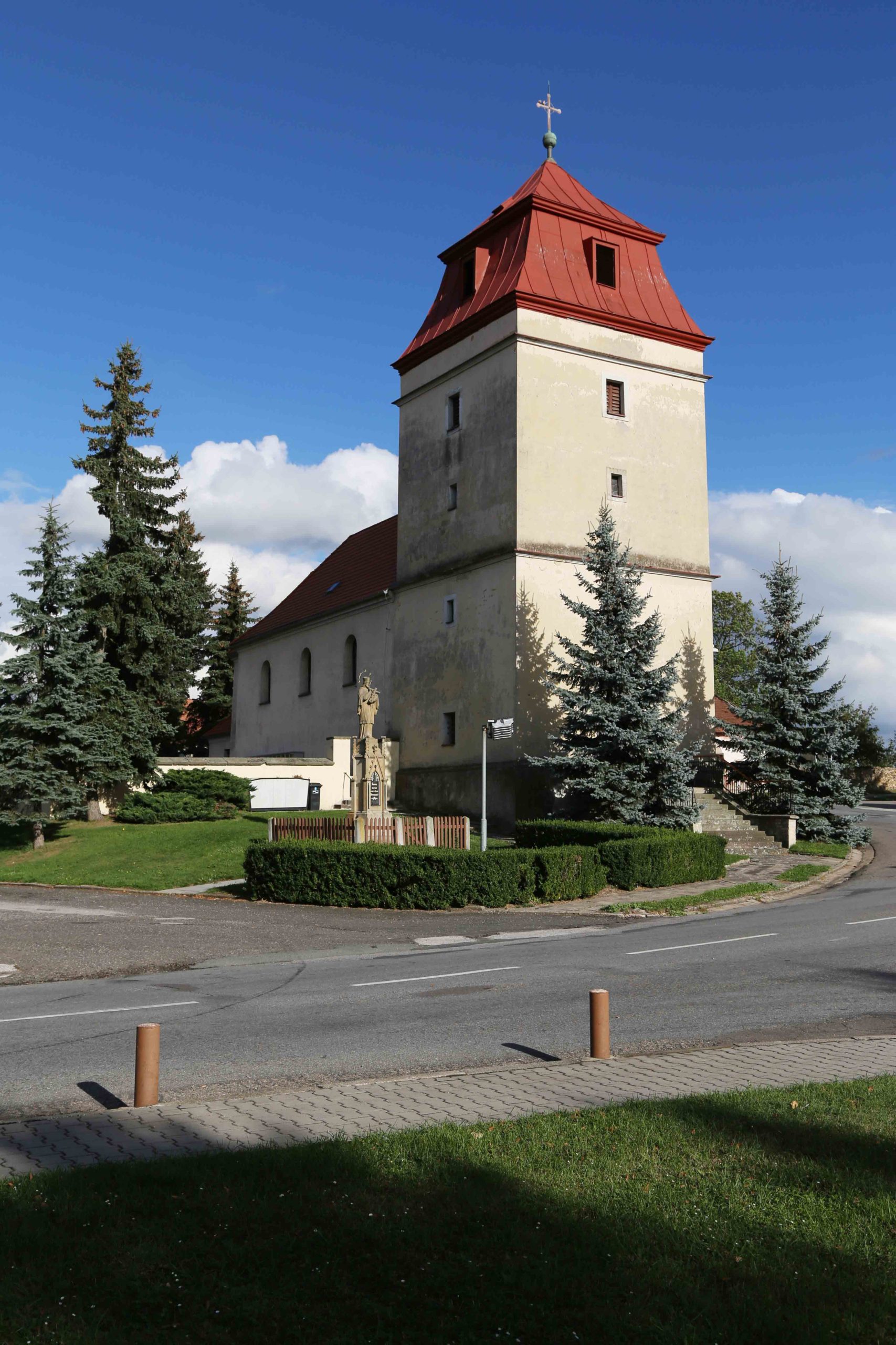 Fotografie Libřic z května 2013